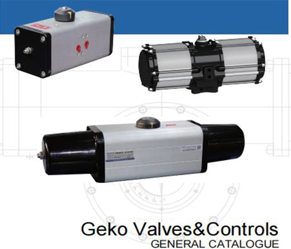 Do czego służy siłownik pneumatyczny z podwójnym jarzmem szkockim?